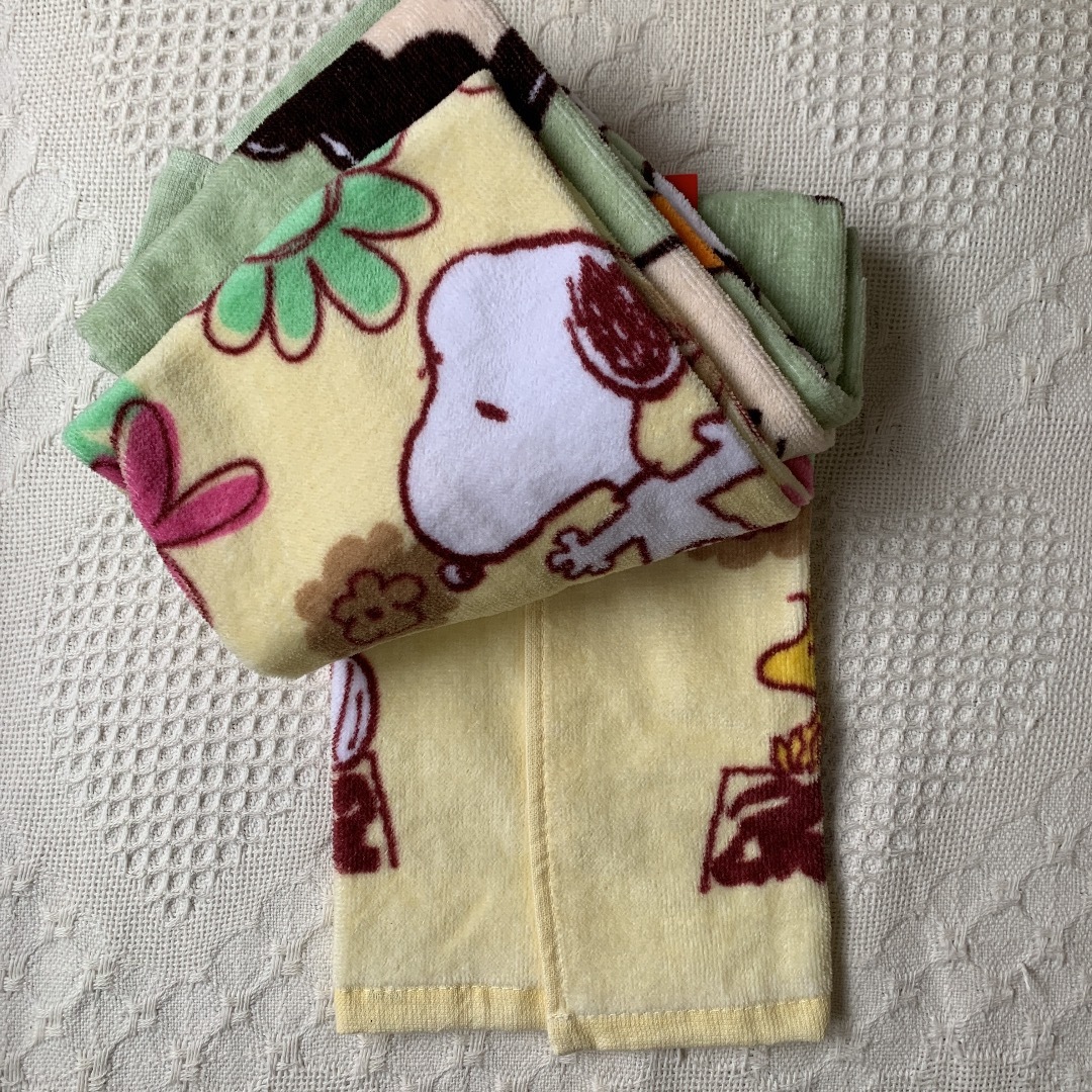 SNOOPY 《新品 タグ付き》スヌーピー フェイスタオル 2枚セット NO.18の通販 by ミィ 新品 タグ付き》スヌーピー フェイスタオル 2枚セット NO.18