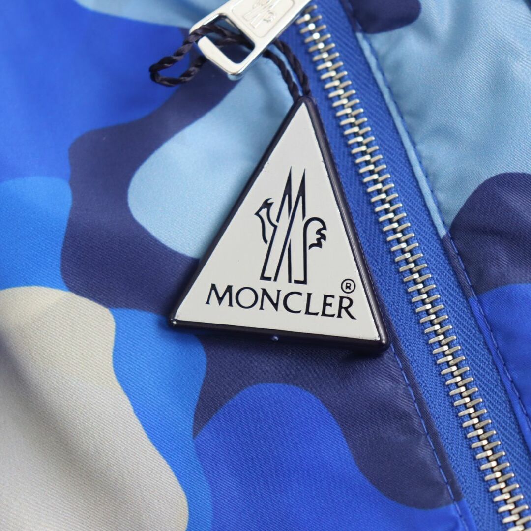 MONCLER - 極美品◇19年製 MONCLER モンクレール VIDOURLE 迷彩柄 WZIP