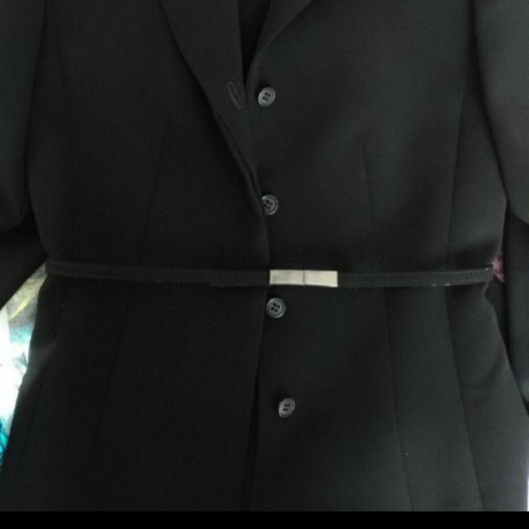 RU(アールユー)のruマルイ ブラックフォーマル スーツ レディースのフォーマル/ドレス(スーツ)の商品写真