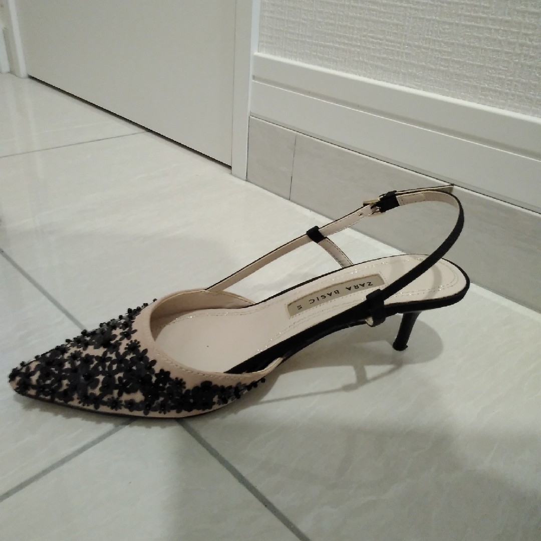 ZARA(ザラ)の美品 パンプス 23cm ザラ レディースの靴/シューズ(ハイヒール/パンプス)の商品写真