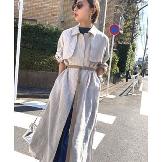 Ameri IRIDESCENT DRAPE COAT