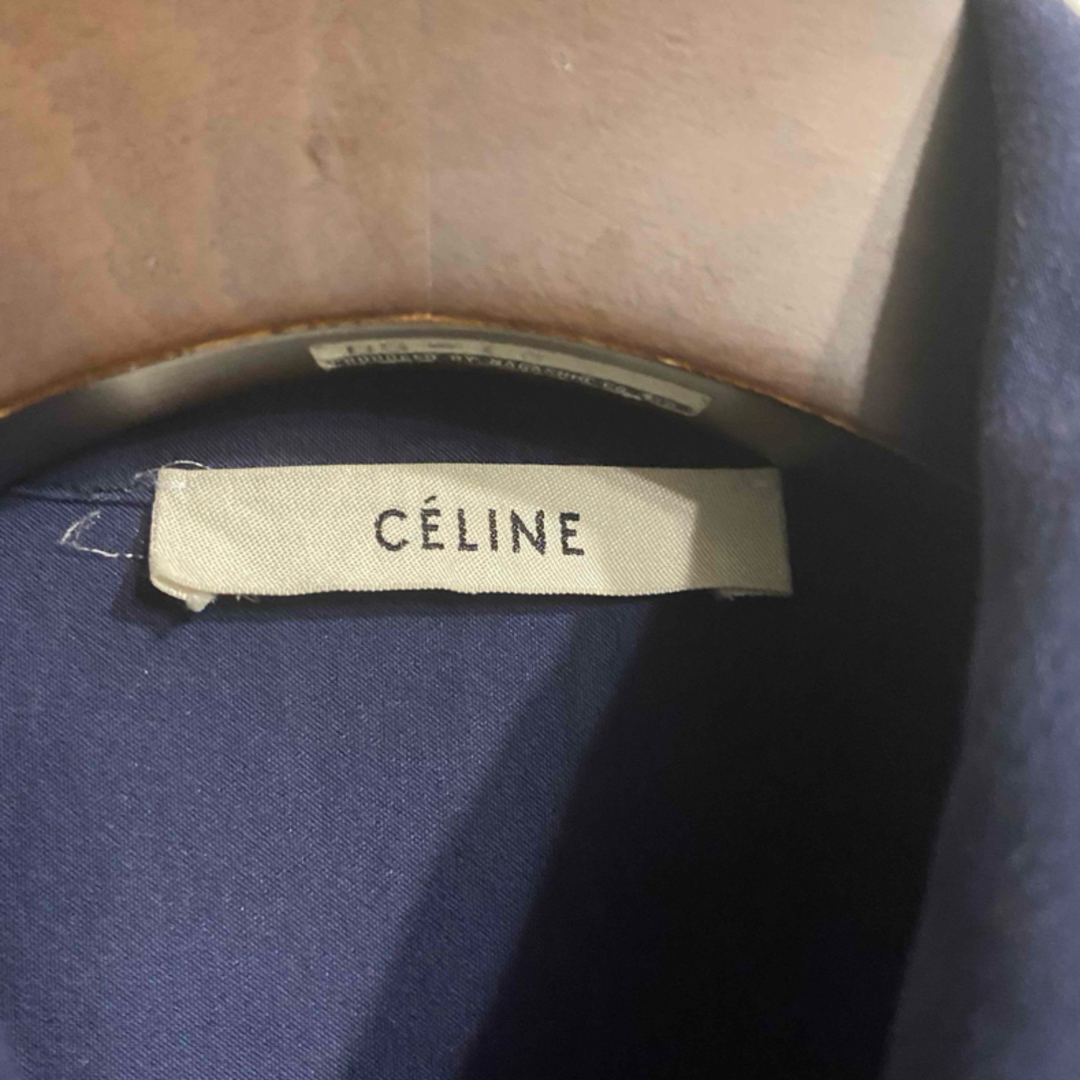 celine(セリーヌ)のceline セリーヌ　リングジップシャツ ブルー　藍色 paris カットソー レディースのトップス(Tシャツ(半袖/袖なし))の商品写真