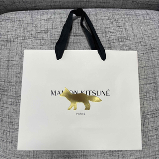 メゾンキツネ(MAISON KITSUNE')のMAISON KITSUNE♦︎メゾンキツネ♦︎紙袋♦︎1枚(ショップ袋)