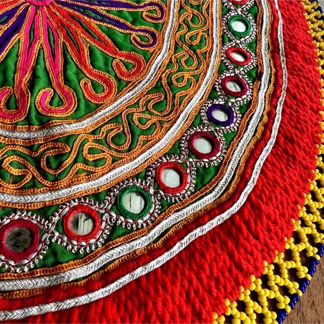 IDEE - アフガニスタン ミラーワーク 民族古布 刺繍生地 タペストリー