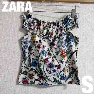 ザラ(ZARA)のZARA  Sサイズ　トップス　オフショル　花柄　プチプラ　良品(Tシャツ(半袖/袖なし))