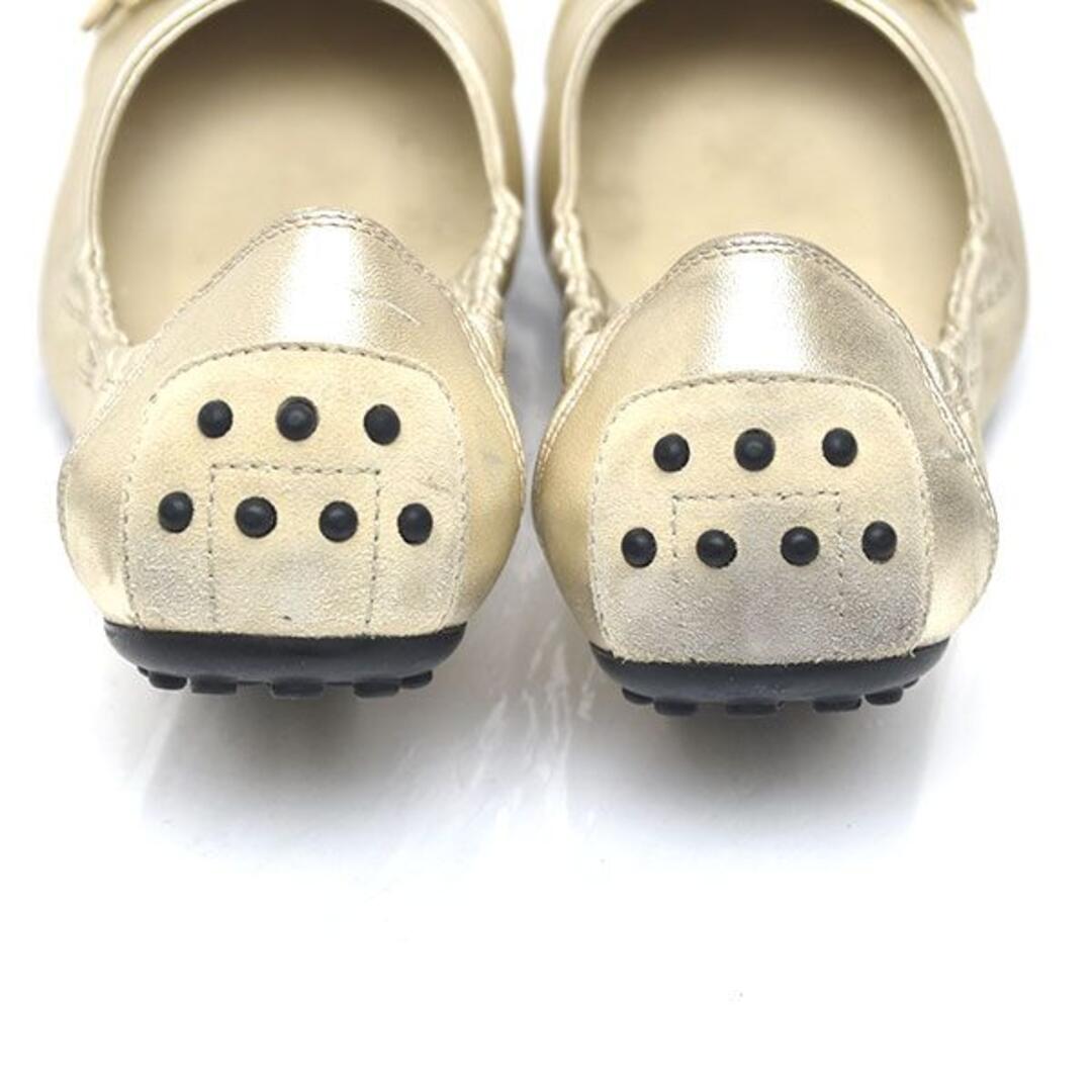 TOD'S(トッズ)のトッズ ベルト バレエシューズ フラットシューズ 37.5(約24.5cm) レディースの靴/シューズ(バレエシューズ)の商品写真