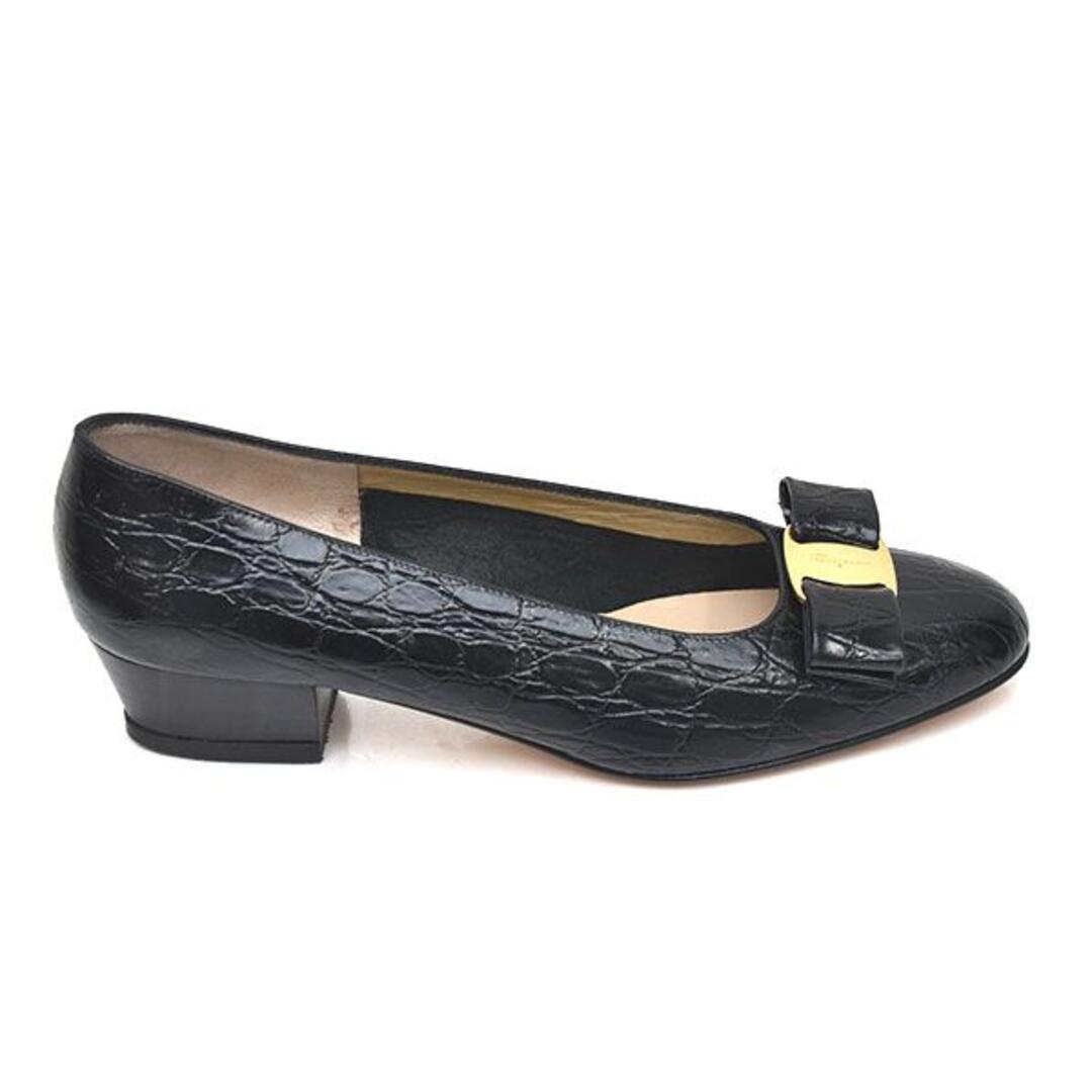 Salvatore Ferragamo - 美品♪フェラガモ ヴァラリボン 型押し