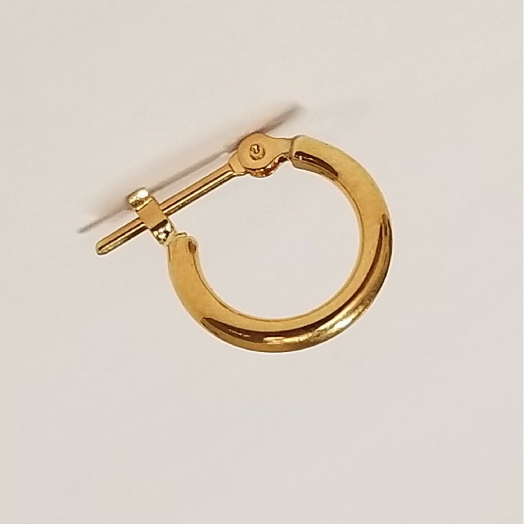 新品 K18シンプルフープピアス(リングピアス) サイズ2mm×10mm 新品 K18シンプルフープピアス(リングピアス) サイズ2mm×10mm