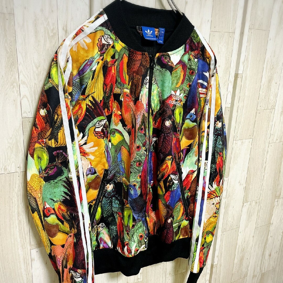 Originals（adidas）(オリジナルス)の【人気柄】adidas　アディダス　カラフルbird 　総柄ジャージ XL レディースのトップス(その他)の商品写真