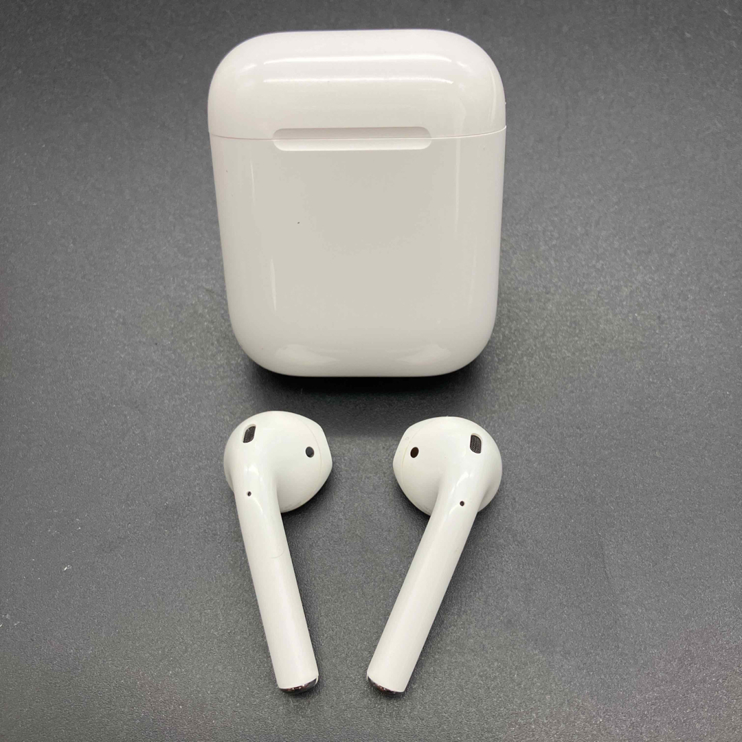 即決 正規品 Apple アップル AirPods ワイヤレスイヤホン 第二世代