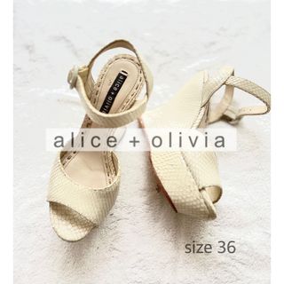 Alice+Olivia アリスアンドオリビア スエードサンダル