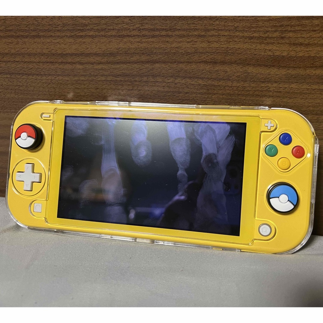 Nintendo Switch Lite イエロー エンタメ/ホビーのゲームソフト/ゲーム機本体(携帯用ゲーム機本体)の商品写真