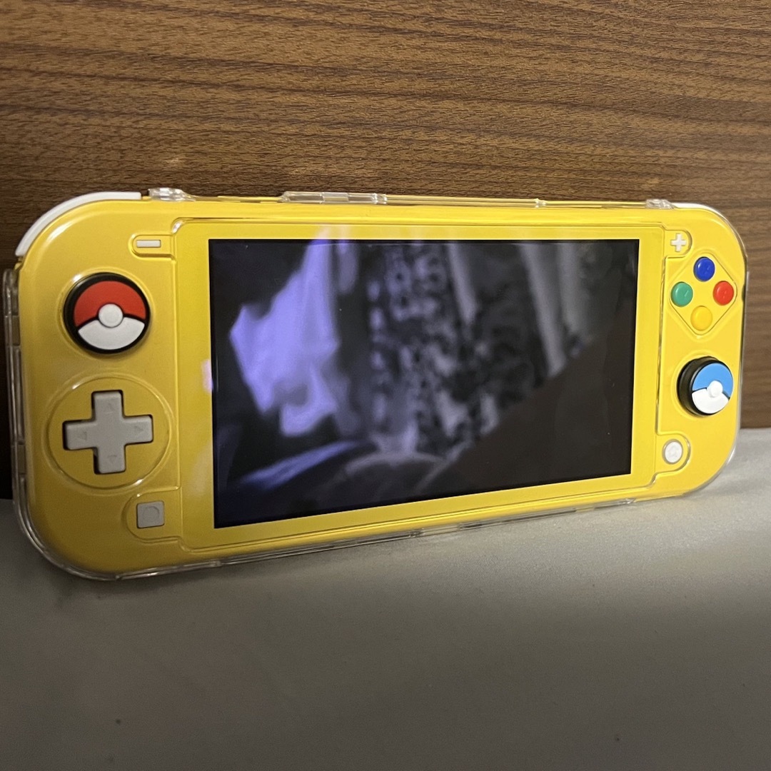 Nintendo Switch Lite イエロー 本体のみ - 携帯用ゲーム本体 Nintendo Switch Lite イエロー 本体のみ - 携帯用ゲーム本体