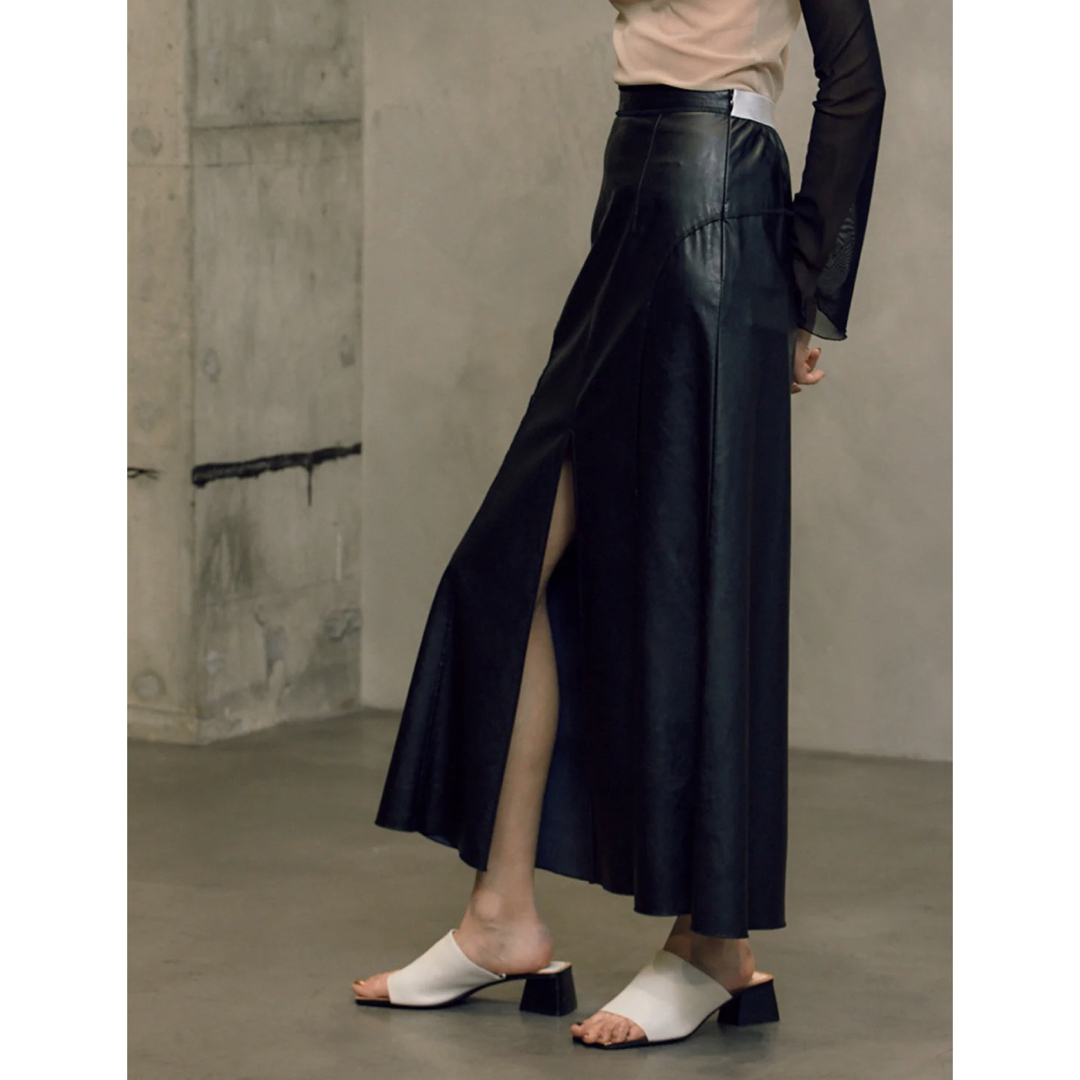 EDIT.FOR LULU(エディットフォールル)のTTM WET LEATHER MAXI SKIRT レディースのスカート(ロングスカート)の商品写真