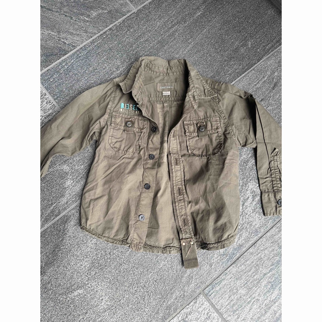 DIESEL(ディーゼル)のDIESEL KID ミリタリー  シャツ キッズ/ベビー/マタニティのキッズ服男の子用(90cm~)(Tシャツ/カットソー)の商品写真