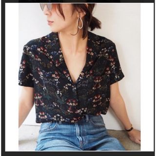 トゥデイフル(TODAYFUL)のtodayful Flower print shirt(シャツ/ブラウス(半袖/袖なし))