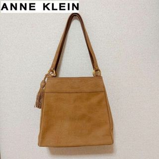 美品 ANNE KLEIN アンクライン　牛革ショルダーバッグ　型押し(ショルダーバッグ)