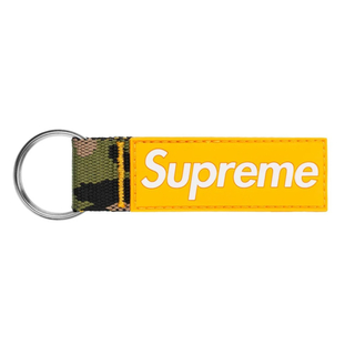 シュプリーム(Supreme)のSupreme Webbing Keychain Yellow Camo(キーホルダー)