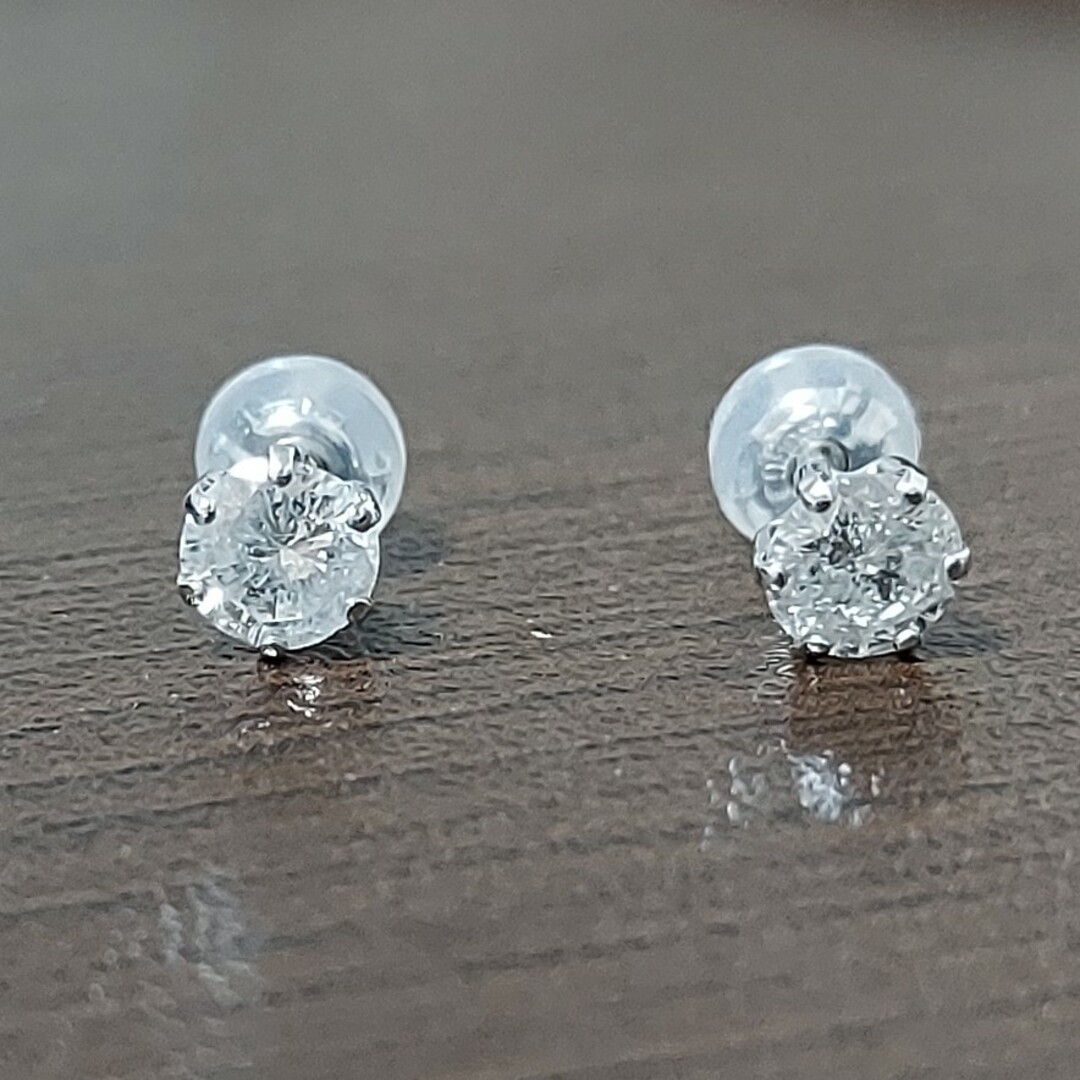 ダイヤモンドピアス 0.5ct