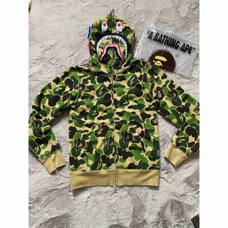 A BATHING APE - 美品 A BATHING APE グリーンモカ シャークZipperの