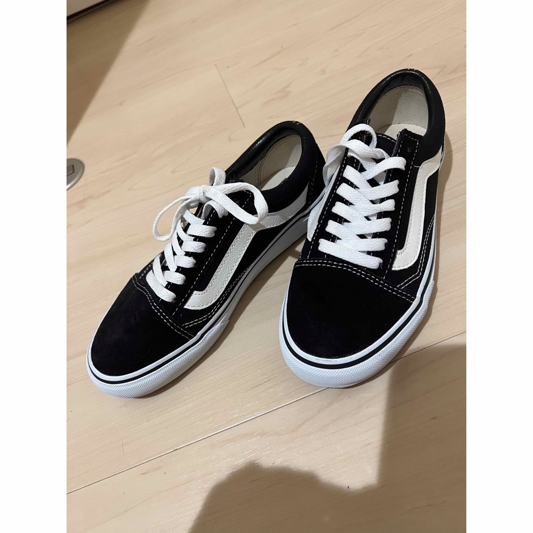 VANS(ヴァンズ)のVANS スニーカー　24cm レディースの靴/シューズ(スニーカー)の商品写真