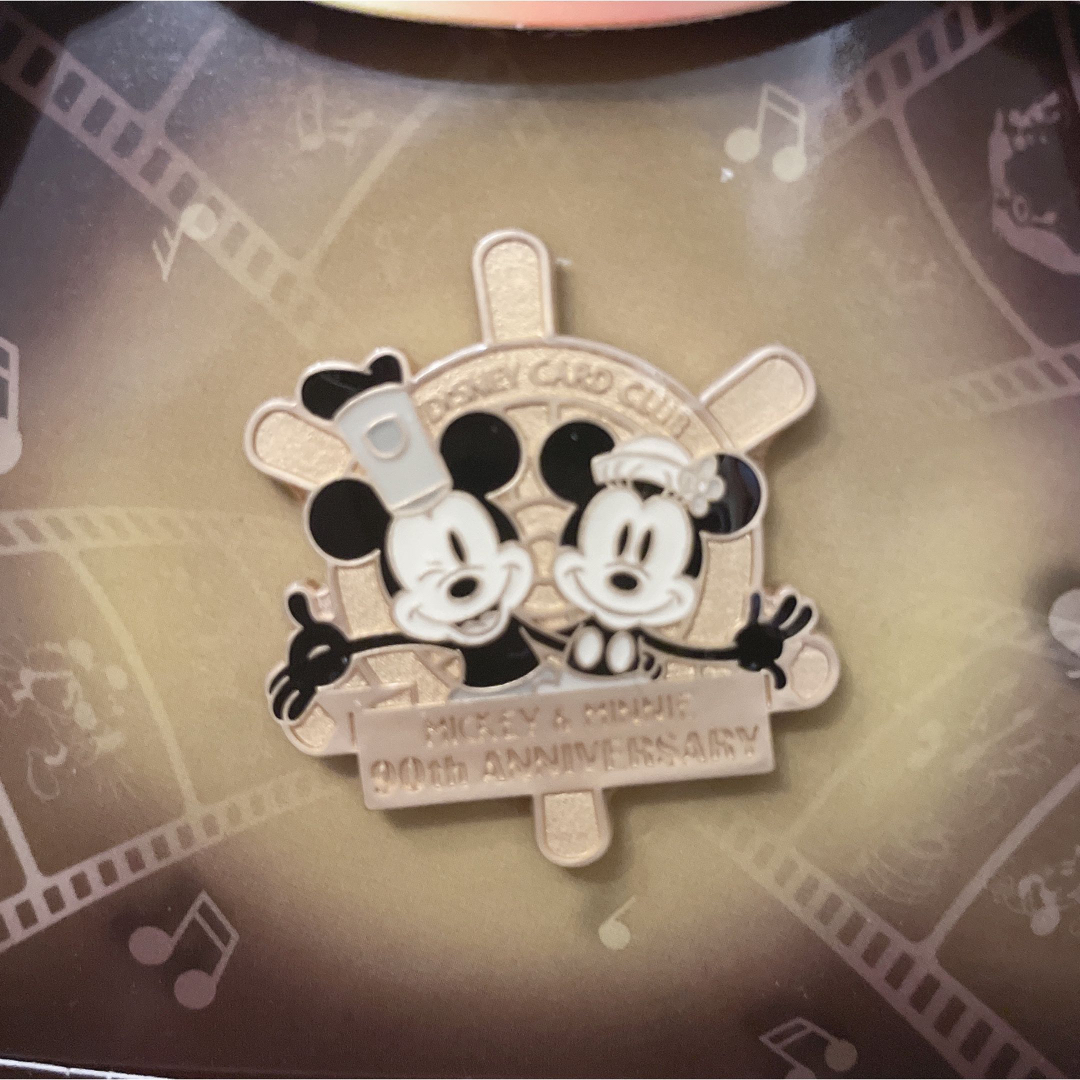 Disney(ディズニー)のディズニー　ピンバッジ エンタメ/ホビーのおもちゃ/ぬいぐるみ(キャラクターグッズ)の商品写真