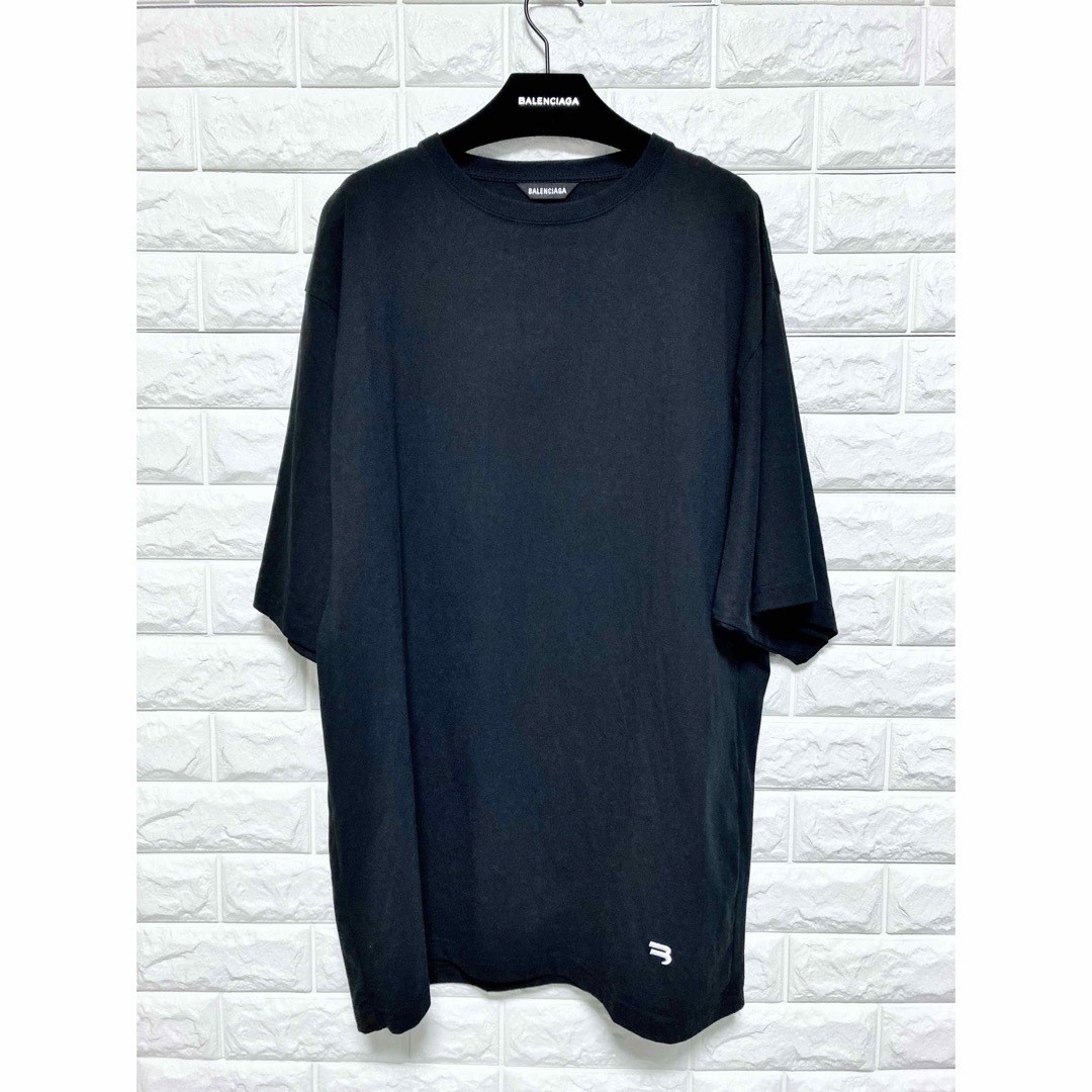 早期予約・新じゃが BALENCIAGA オーバーサイズ ブラック Tシャツ ワンポイントFF刺繍