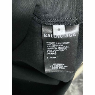 BALENCIAGA オーバーサイズ ブラック Tシャツ ワンポイントFF刺繍