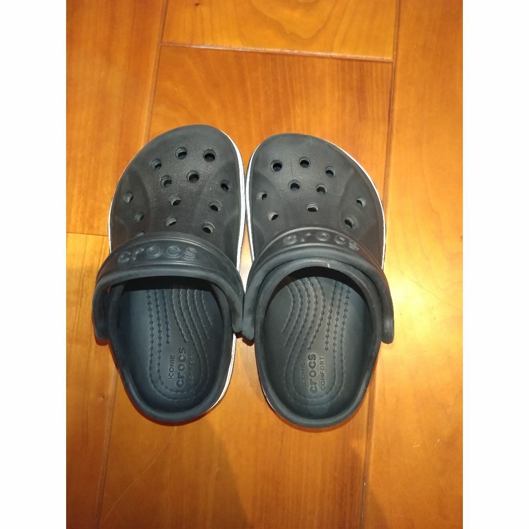 crocs(クロックス)のcrocsサンダル キッズ/ベビー/マタニティのベビー靴/シューズ(~14cm)(サンダル)の商品写真
