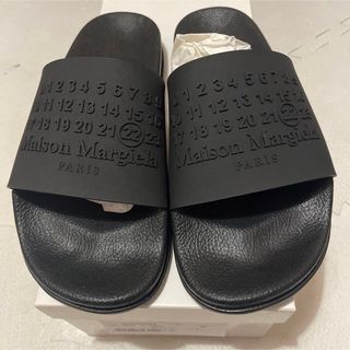 マルジェラ black logo ロゴ サンダル size43