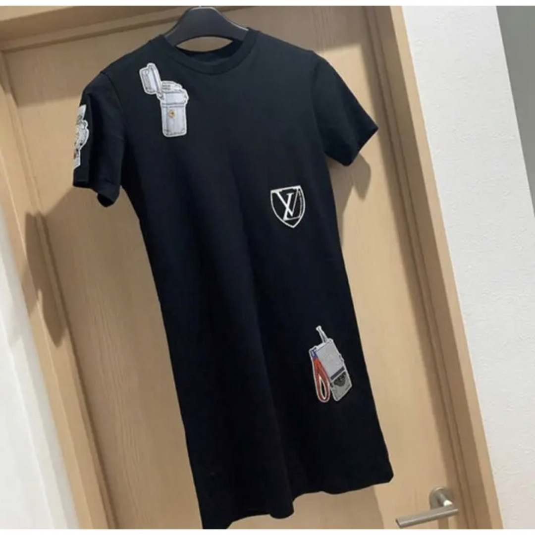 LOUIS VUITTON(ルイヴィトン)のルイヴィトン　Tシャツワンピース レディースのワンピース(ひざ丈ワンピース)の商品写真