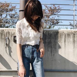 マウジー(moussy)のマウジー　レーストップス　半袖　ボタン前開き(シャツ/ブラウス(長袖/七分))