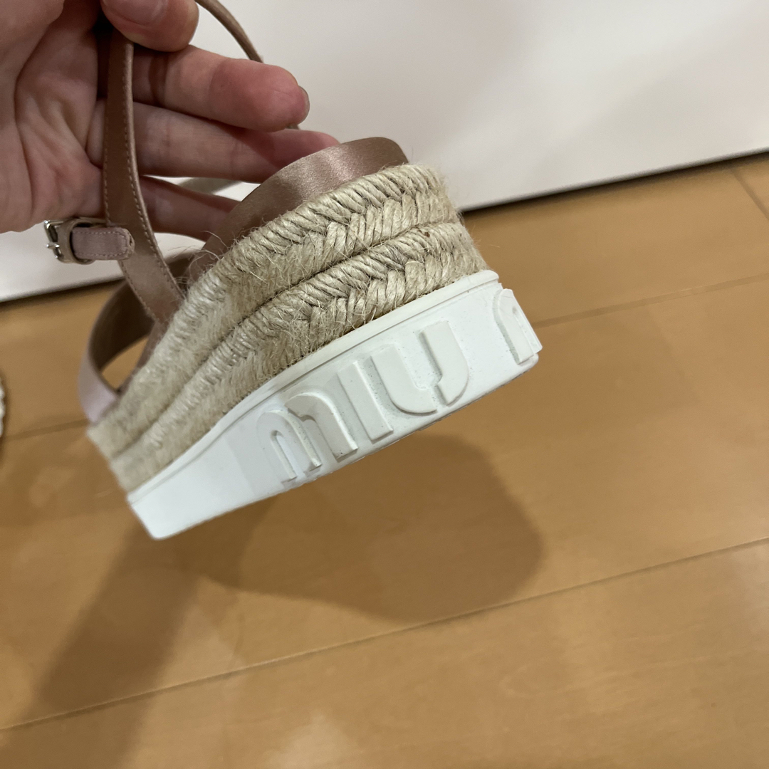 miumiu(ミュウミュウ)のeve様専用 レディースの靴/シューズ(サンダル)の商品写真