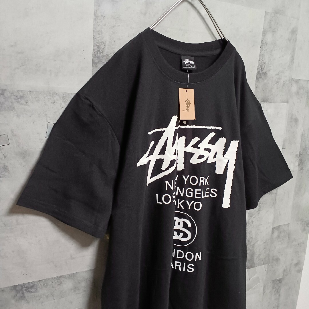 STUSSY - ✨新品✨ STUSSY World Tour Tee メンズTシャツ XLの通販 by