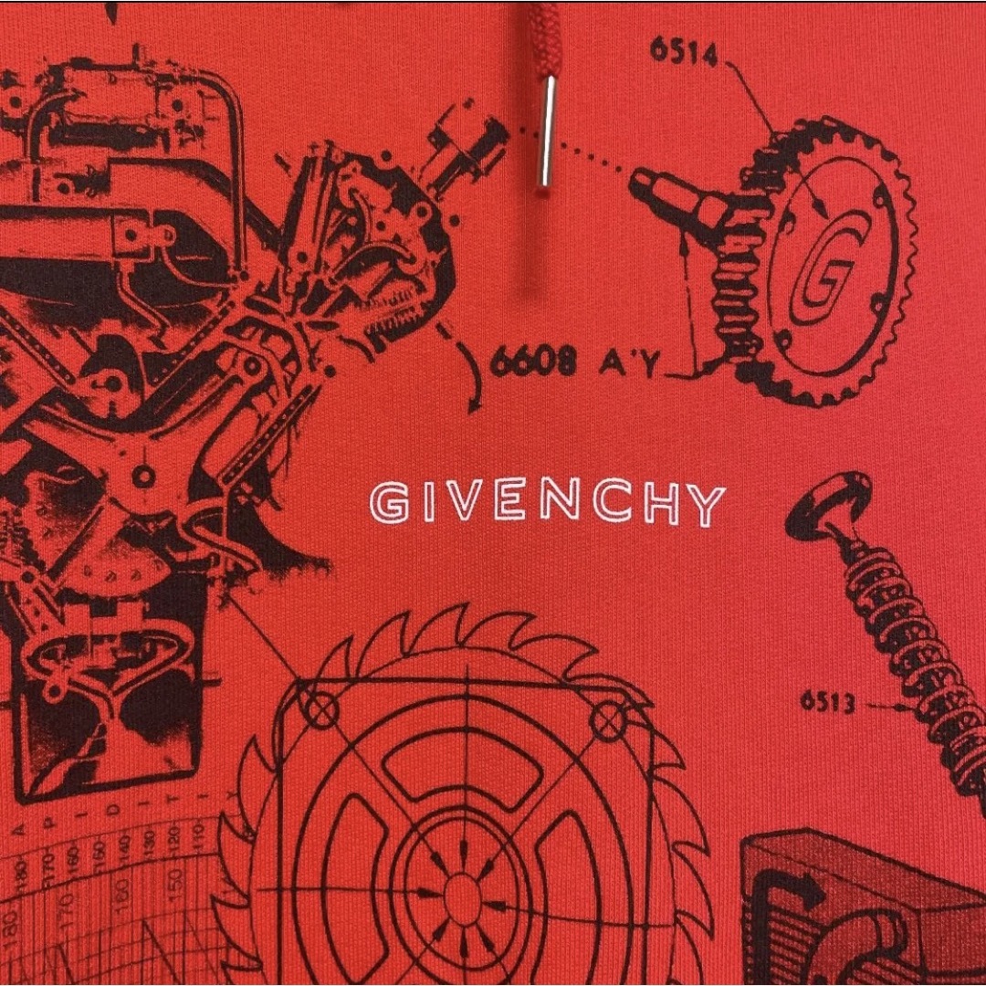 GIVENCHY(ジバンシィ)のGIVENCHY パーカー　RED メンズのトップス(パーカー)の商品写真