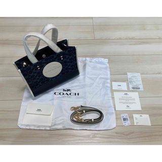 COACH - 【新品COACH】 DEMPSEY キャリーオールシ グネチャーC2826の