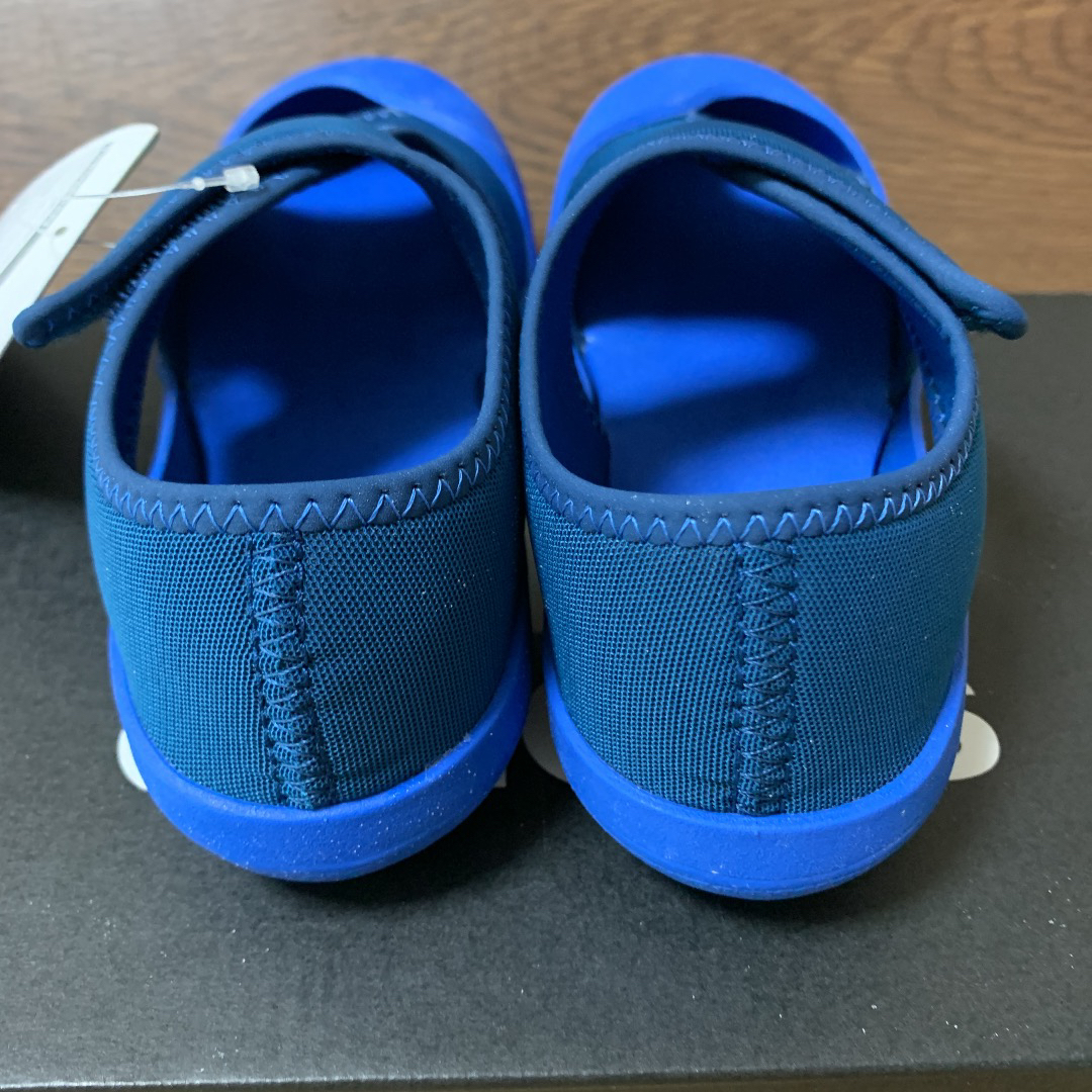 adidas(アディダス)の新品 アディダス サンダル 20 キッズ/ベビー/マタニティのベビー靴/シューズ(~14cm)(サンダル)の商品写真