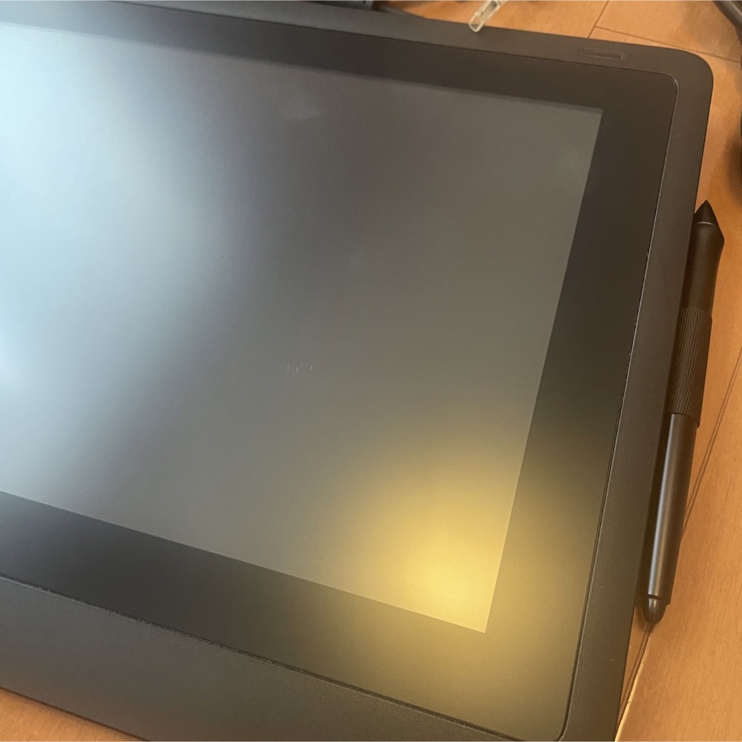 Wacom(ワコム)のWACOM DTK1660K0D 16 15.6型液晶ペンタブレット スマホ/家電/カメラのPC/タブレット(PC周辺機器)の商品写真