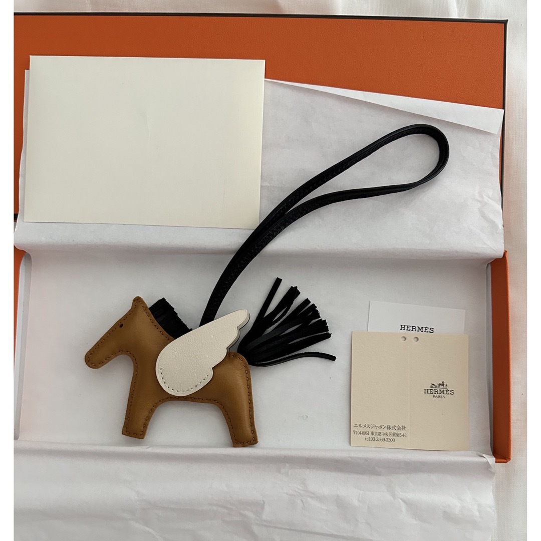 エルメス ロデオペガサス チャームPM セサミ ナタ ブラック お値引き ... HERMES ロデオペガサス セサミ/ブラック/ナタ