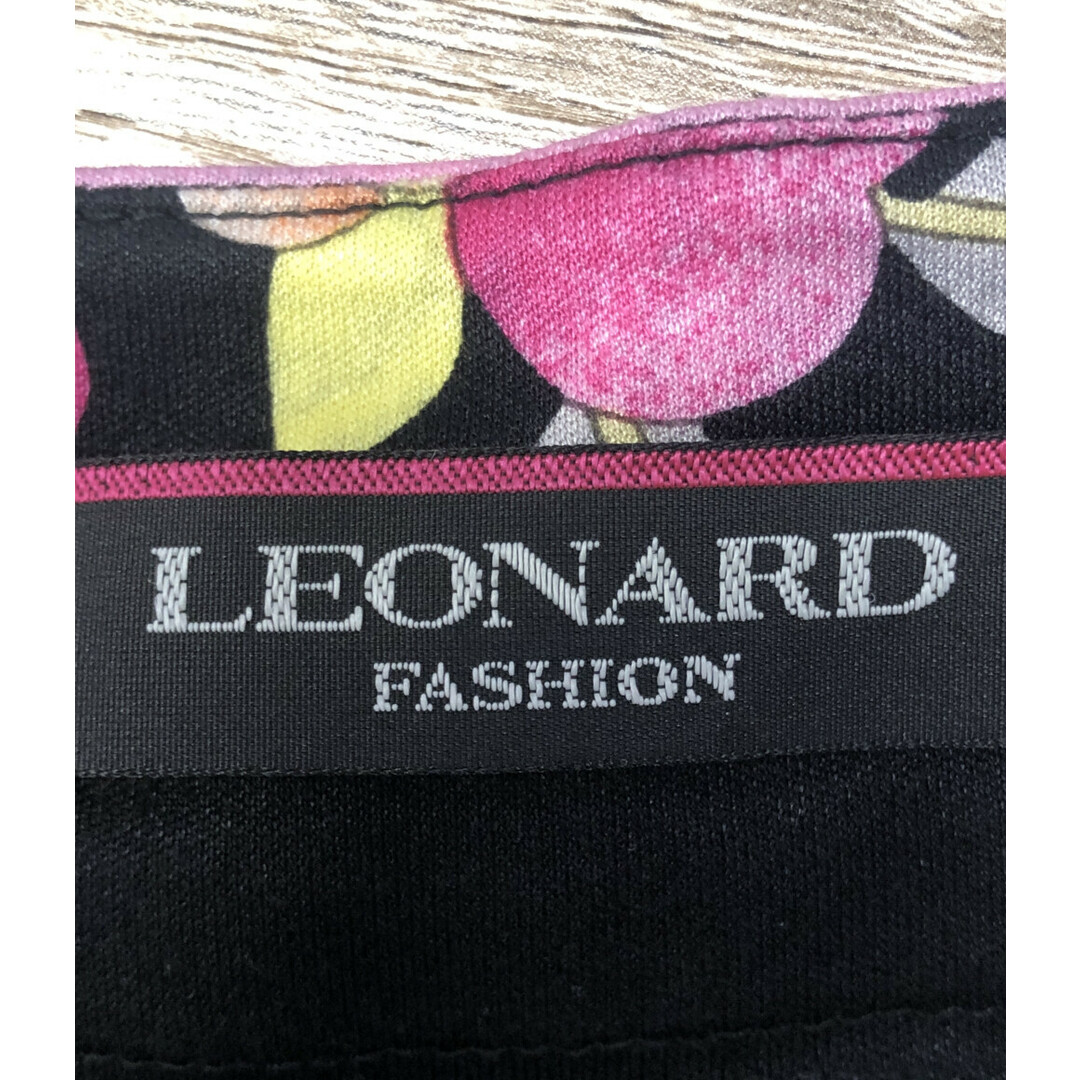 LEONARD - レオナール LEONARD 半袖Tシャツ フラワー柄 レディース 40