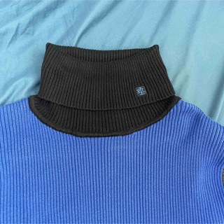 【レリアン】刺繍デザインセーター　ウール　金ボタン　大きいサイズ　XL