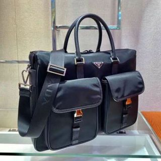 PRADA - 【極美品】22SS 定価16万 PRADA プラダ レザー ダービー