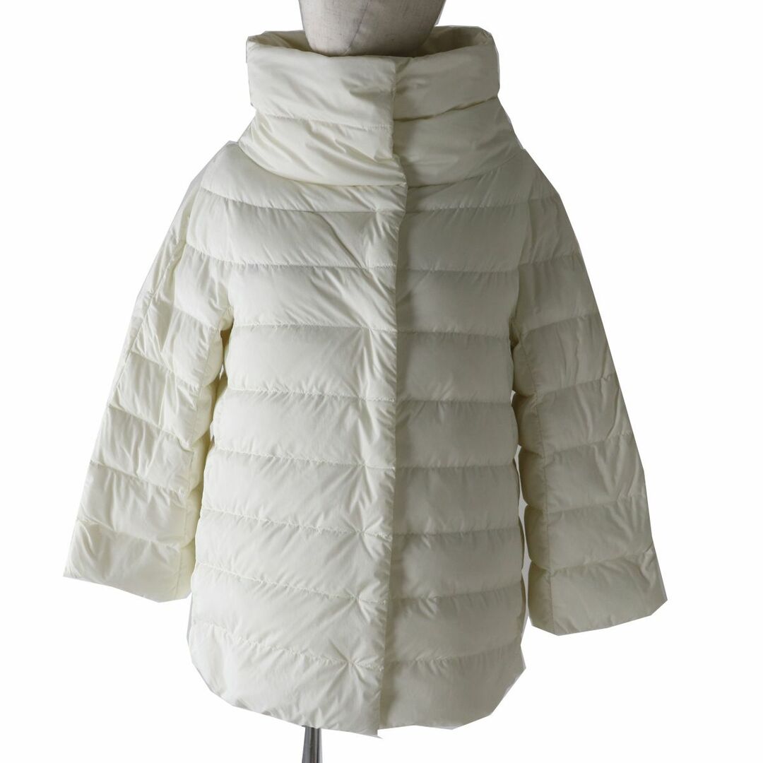 HERNO - 極美品◎正規品 21年 HERNO ヘルノ PI0506D ロゴプレート付き