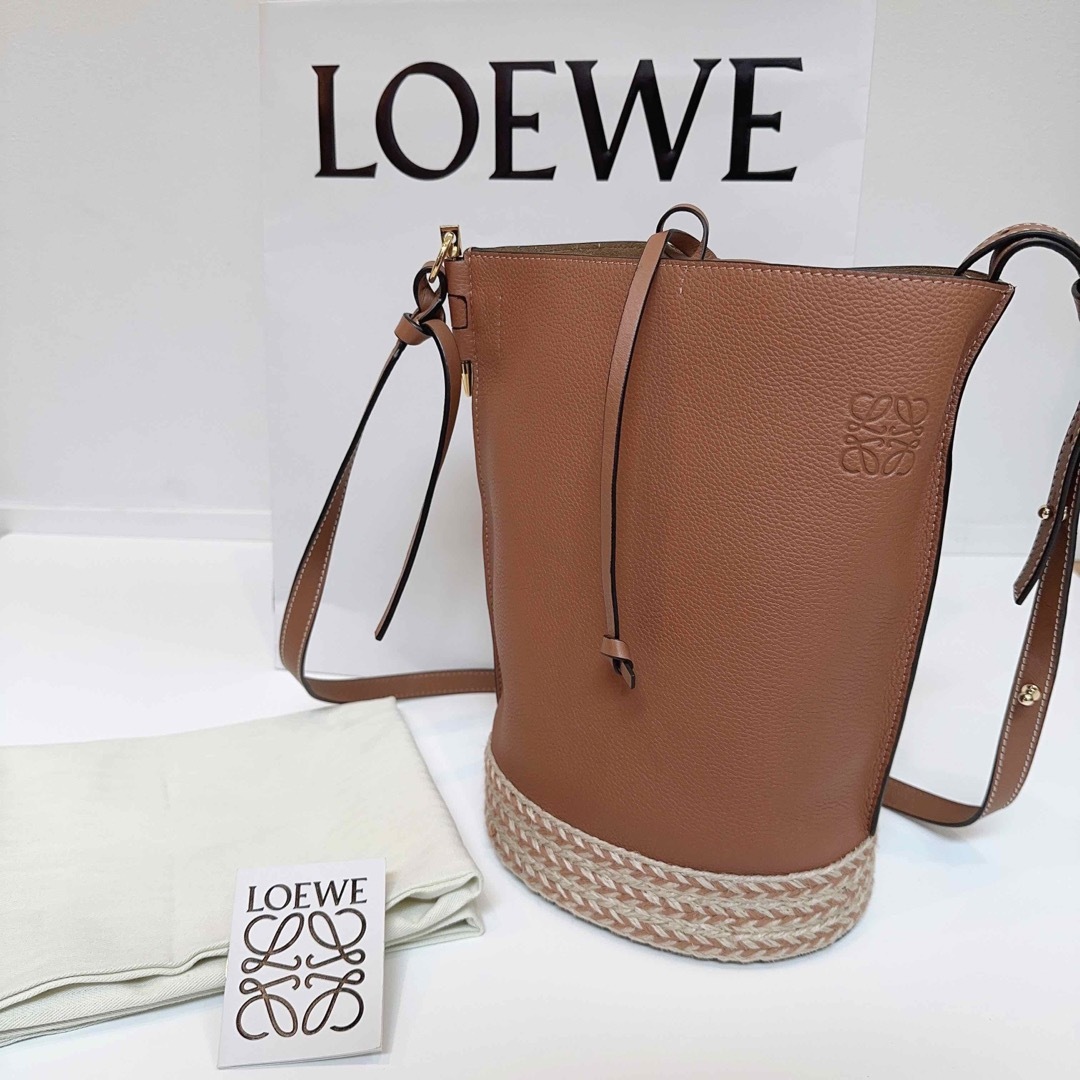 お値下げしました⭐︎ロエベ LOEWE ラフィア バケット ショルダーバッグ