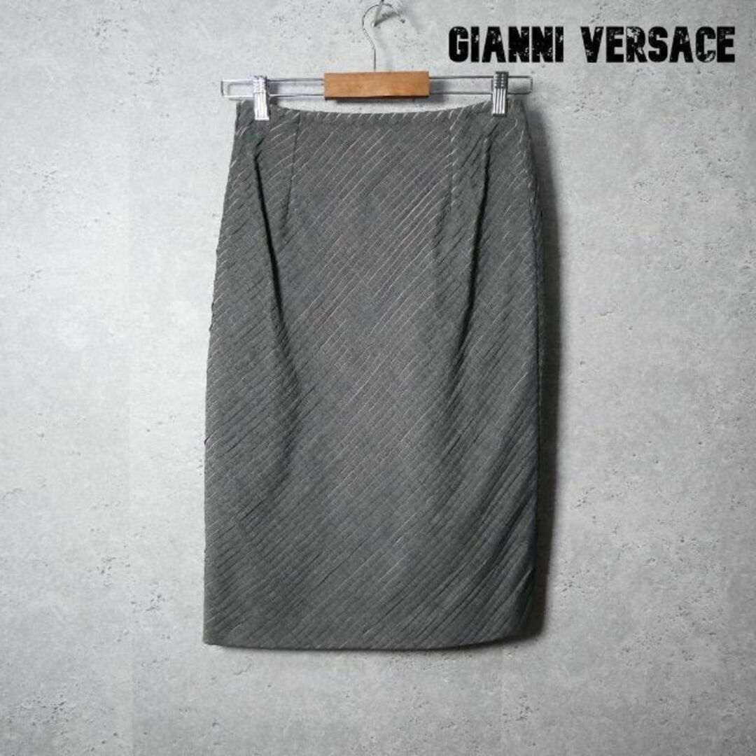 美品 GIANNI VERSACE ストライプ柄 ミディ丈 タイトスカート - ひざ丈