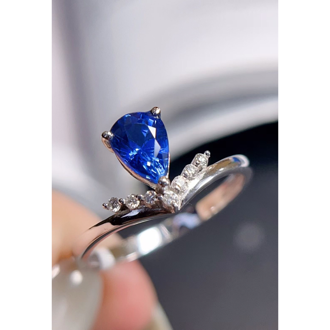 天然ブルーサファイアとダイヤモンドのリング【1.12ct】【D1.51ct】