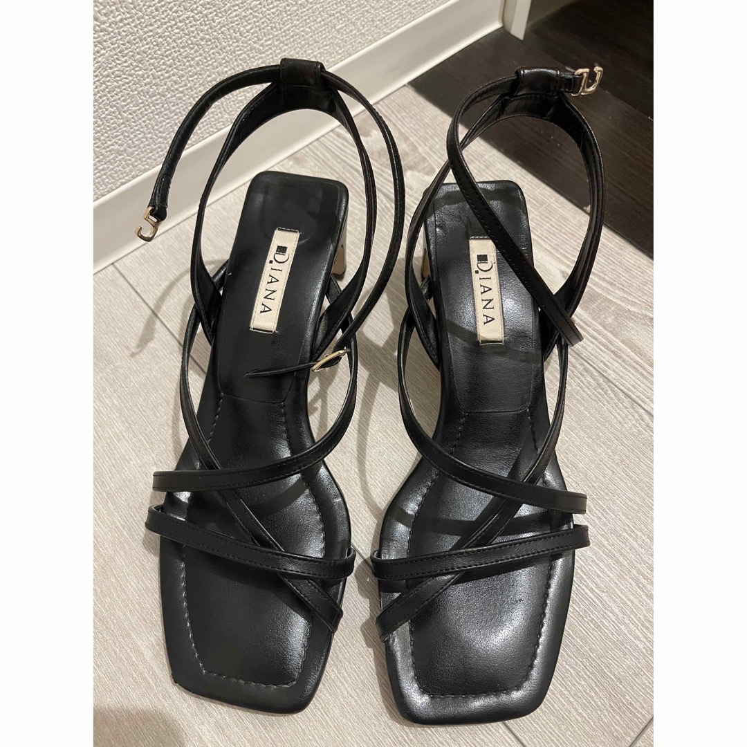 ダイアナ サンダル ブラック ピンクベージュ レディースの靴/シューズ(サンダル)の商品写真