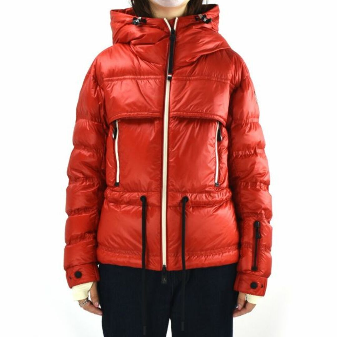 MONCLER(モンクレール)の【RED】モンクレール ダウンジャケット レディースのジャケット/アウター(ダウンジャケット)の商品写真