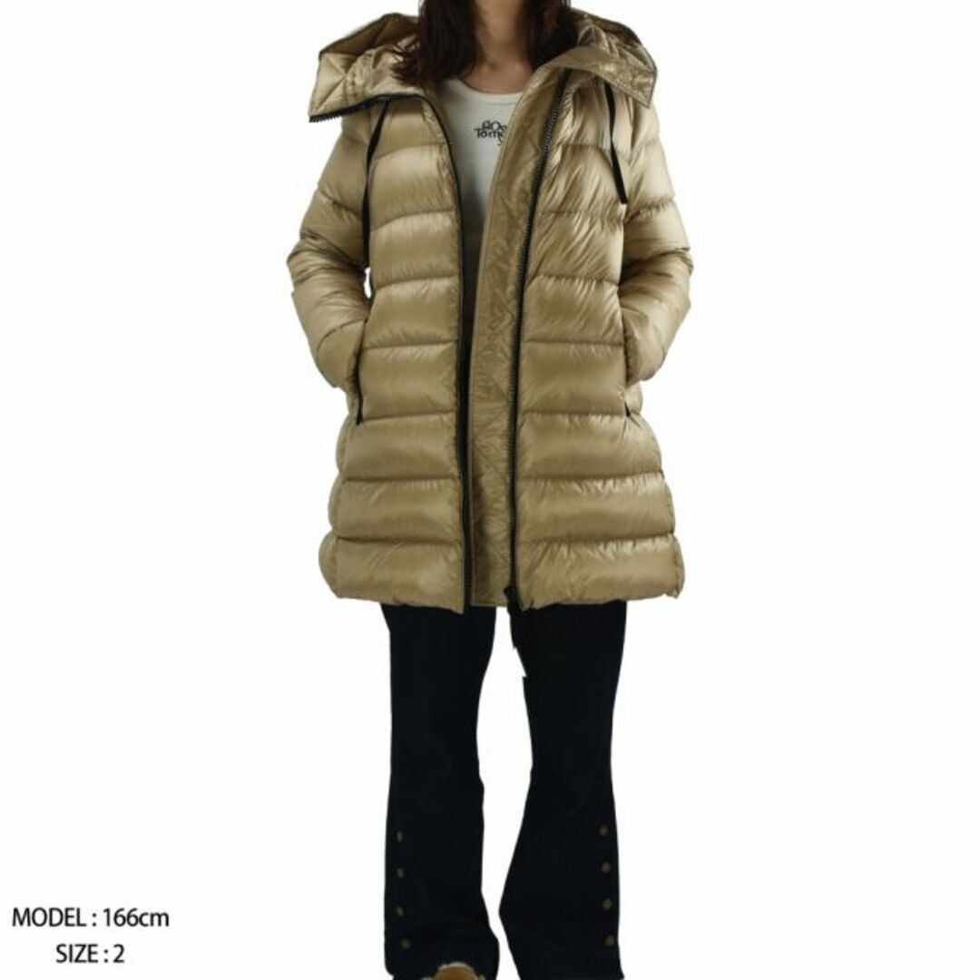 MONCLER(モンクレール)の【LIGHT BEIGE】モンクレール ダウンジャケット  レディースのジャケット/アウター(ダウンジャケット)の商品写真