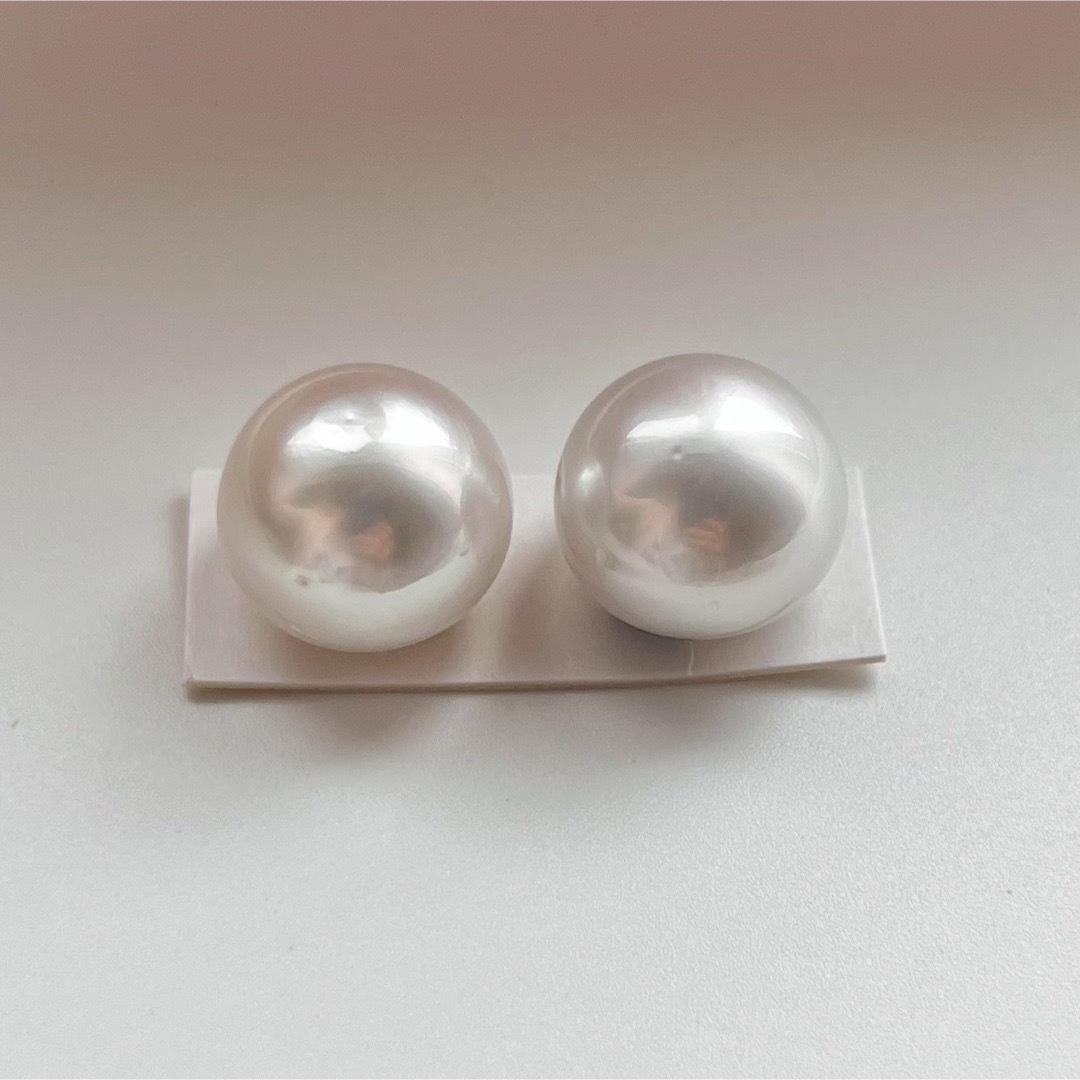 白蝶真珠14.5mmアップ確認用 レディースのアクセサリー(ピアス)の商品写真